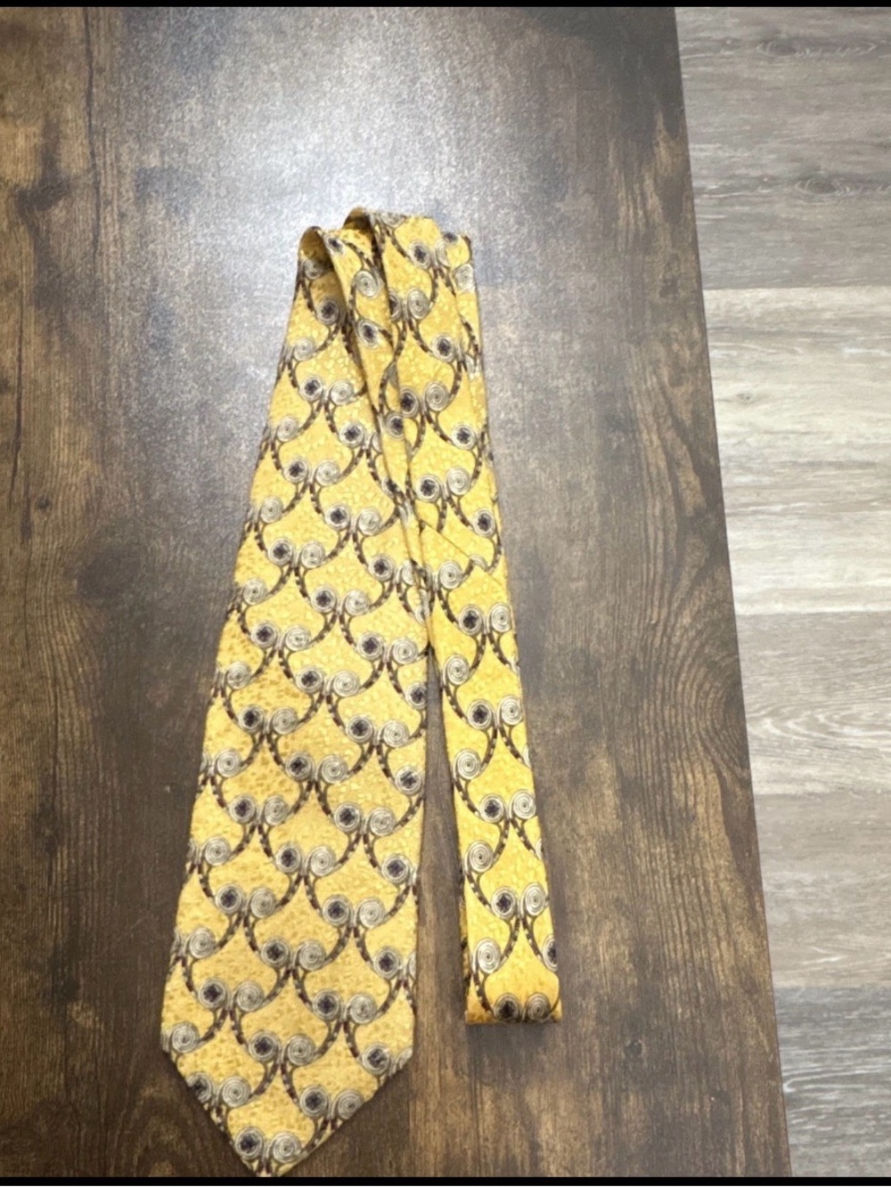 Robert Talbott Yellow Patterned Silk Tie